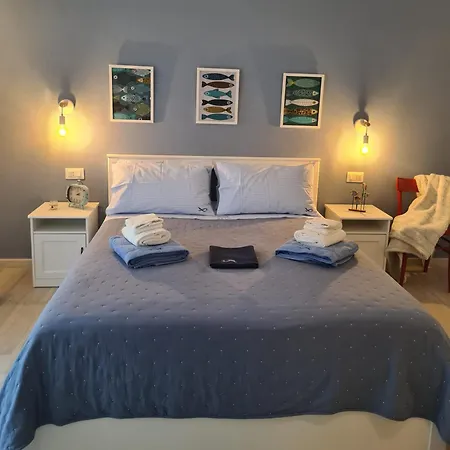 La Casa Dei Pesci Апартаменты Будони